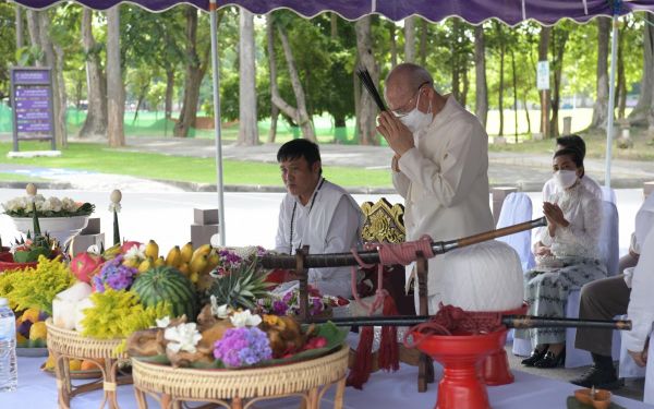 05.06.65 พิธีบวงสรวงศาลพระภูมิ มหาวิทยาลัยเชียงใหม่