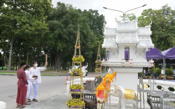 05.06.65 พิธีบวงสรวงศาลพระภูมิ มหาวิทยาลัยเชียงใหม่