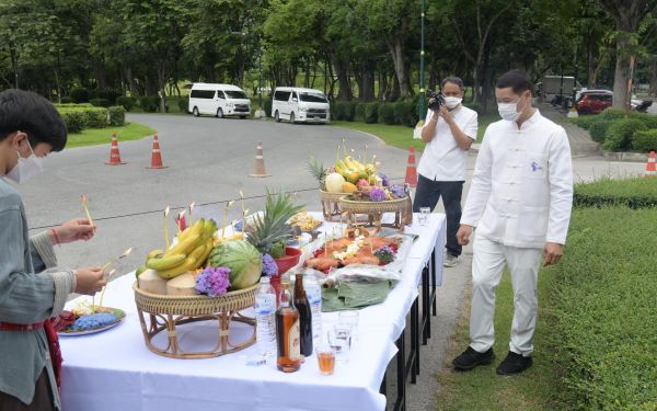 05.06.65 พิธีบวงสรวงศาลพระภูมิ มหาวิทยาลัยเชียงใหม่
