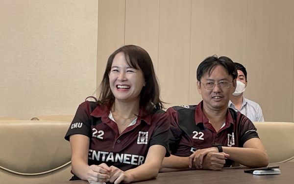 ภาพบรรยากาศเข้าแสดงความยินดี กับ รองอธิบดีกรมเชื้อเพลิงธรรมชาติ