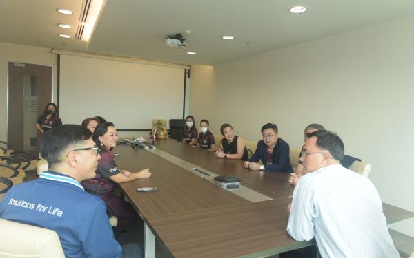 ภาพบรรยากาศเข้าแสดงความยินดี กับ รองอธิบดีกรมเชื้อเพลิงธรรมชาติ