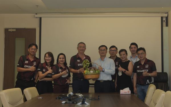 ภาพบรรยากาศเข้าแสดงความยินดี กับ รองอธิบดีกรมเชื้อเพลิงธรรมชาติ