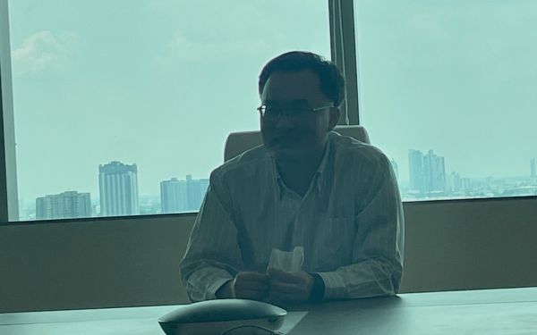 ภาพบรรยากาศเข้าแสดงความยินดี กับ รองอธิบดีกรมเชื้อเพลิงธรรมชาติ