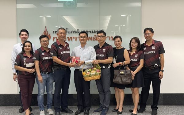 ภาพบรรยากาศเข้าแสดงความยินดี กับ รองอธิบดีกรมเชื้อเพลิงธรรมชาติ