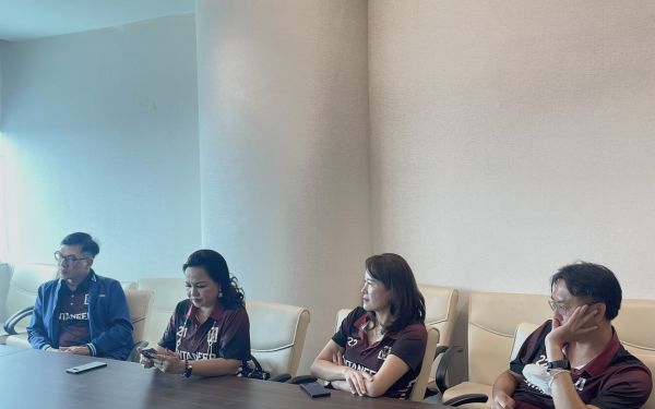 ภาพบรรยากาศเข้าแสดงความยินดี กับ รองอธิบดีกรมเชื้อเพลิงธรรมชาติ