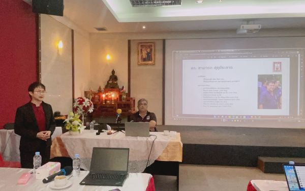 ภาพบรรยาการกิจกรรมสัมมนาเชิงปฎิบัติการ “พี่สอนน้อง” (Hand On The Job)