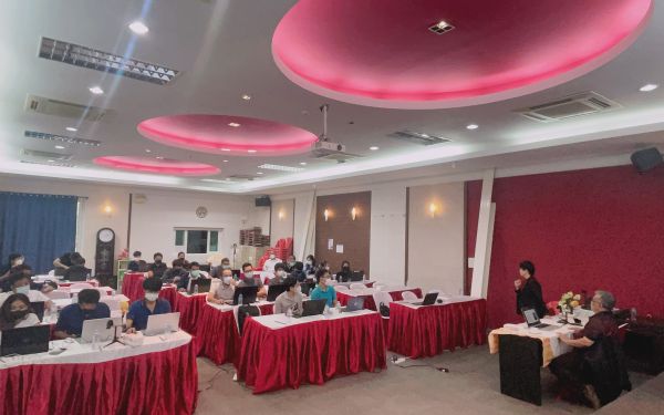 ภาพบรรยาการกิจกรรมสัมมนาเชิงปฎิบัติการ “พี่สอนน้อง” (Hand On The Job)