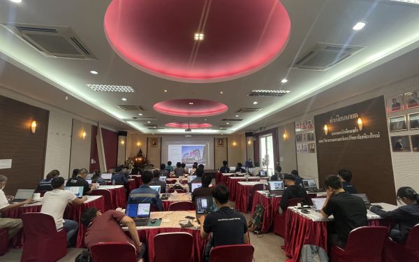 ภาพบรรยาการกิจกรรมสัมมนาเชิงปฎิบัติการ “พี่สอนน้อง” (Hand On The Job)