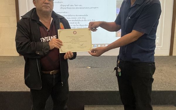 ภาพบรรยาการกิจกรรมสัมมนาเชิงปฎิบัติการ “พี่สอนน้อง” (Hand On The Job)