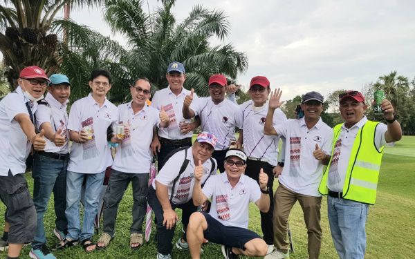 ภาพบรรยากาศกิจกรรมกอล์ฟ 8 เกียร์