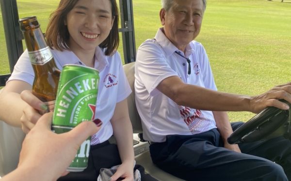 ภาพบรรยากาศกิจกรรมกอล์ฟ 8 เกียร์