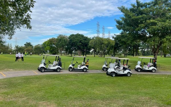 ภาพบรรยากาศกิจกรรมกอล์ฟ 8 เกียร์