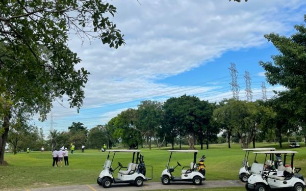 ภาพบรรยากาศกิจกรรมกอล์ฟ 8 เกียร์