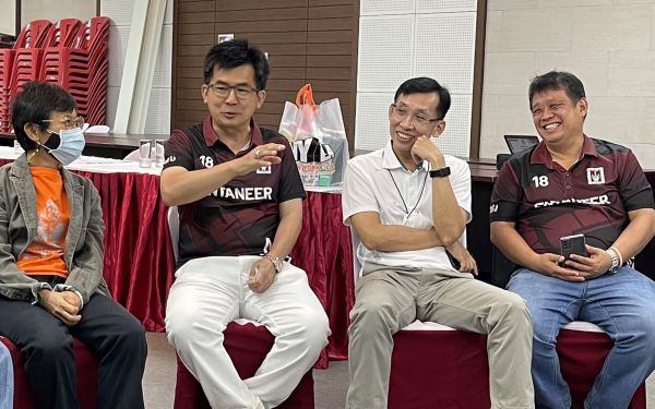 ภาพบรรยากาศสนทนาธรรมและพบปะสังสรรค์ รุ่น 18