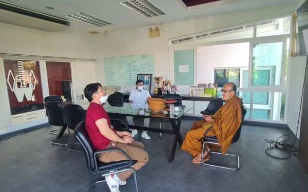 ภาพบรรยากาศสนทนาธรรมและพบปะสังสรรค์ รุ่น 18