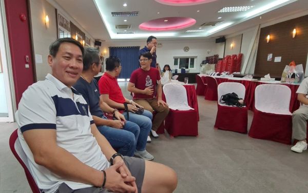 ภาพบรรยากาศสนทนาธรรมและพบปะสังสรรค์ รุ่น 18