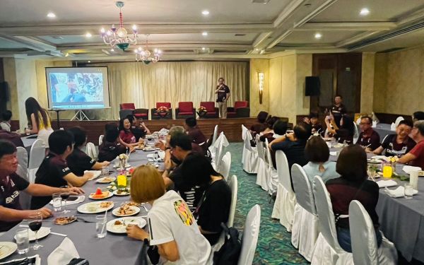 ภาพบรรยากาศงานเลี้ยงรุ่น 15 