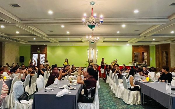 ภาพบรรยากาศงานเลี้ยงรุ่น 15 