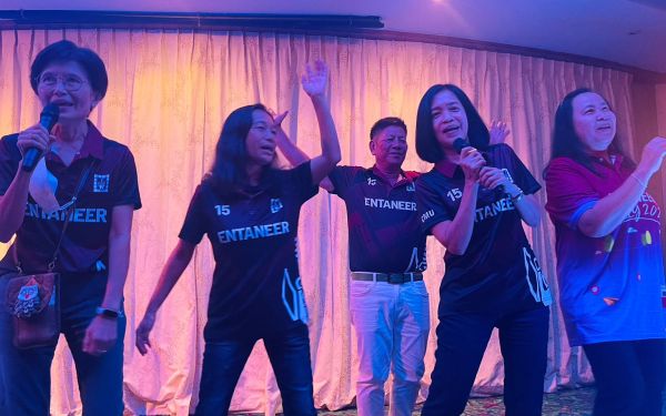 ภาพบรรยากาศงานเลี้ยงรุ่น 15 