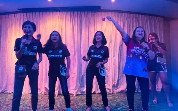 ภาพบรรยากาศงานเลี้ยงรุ่น 15 