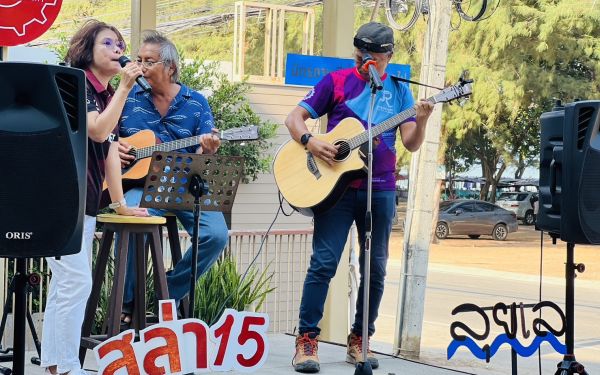 ภาพบรรยากาศงานเลี้ยงรุ่น 15 