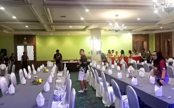 ภาพบรรยากาศงานเลี้ยงรุ่น 15 