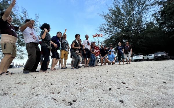 ภาพบรรยากาศงานเลี้ยงรุ่น 15 