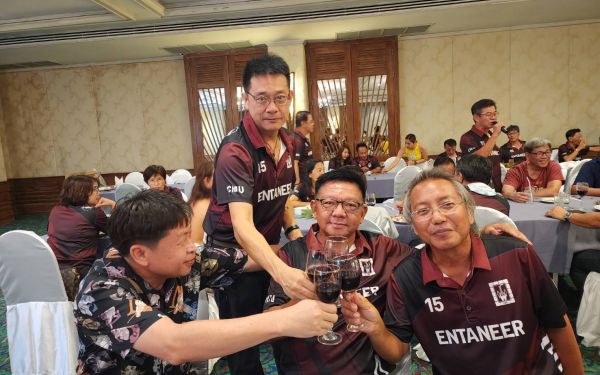 ภาพบรรยากาศงานเลี้ยงรุ่น 15 