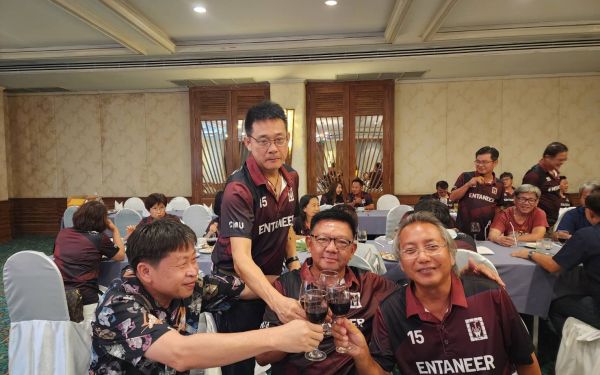 ภาพบรรยากาศงานเลี้ยงรุ่น 15 