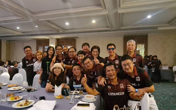 ภาพบรรยากาศงานเลี้ยงรุ่น 15 