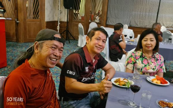 ภาพบรรยากาศงานเลี้ยงรุ่น 15 