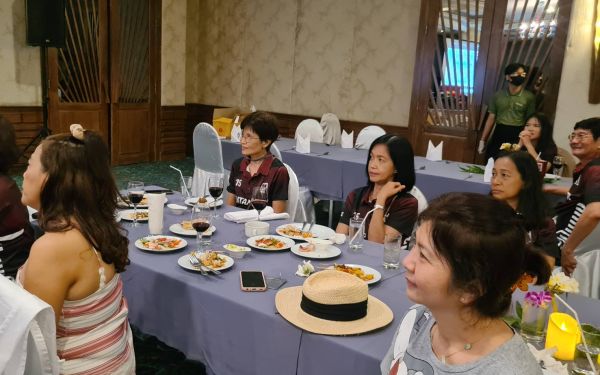 ภาพบรรยากาศงานเลี้ยงรุ่น 15 