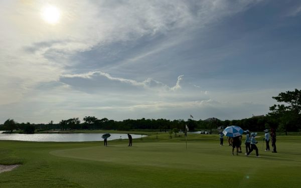 กอล์ฟไรเดอร์เกียร์ 11-16