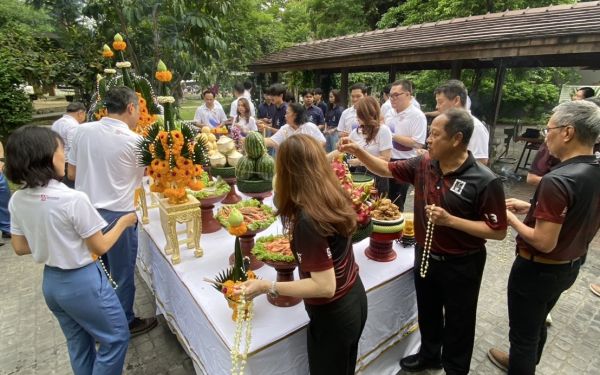 พิธีบวงสรวงครบรอบ 55 ปี