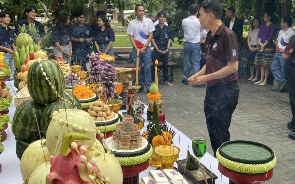 พิธีบวงสรวงครบรอบ 55 ปี