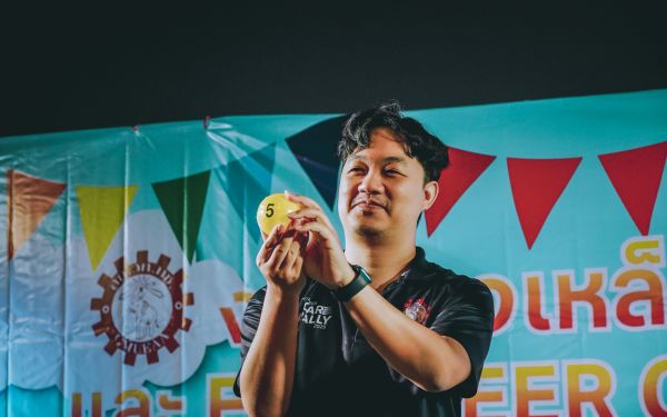 กิจกรรมงานเหล็กตะวันออก และ กิจกรรมรดน้ำดำหัว