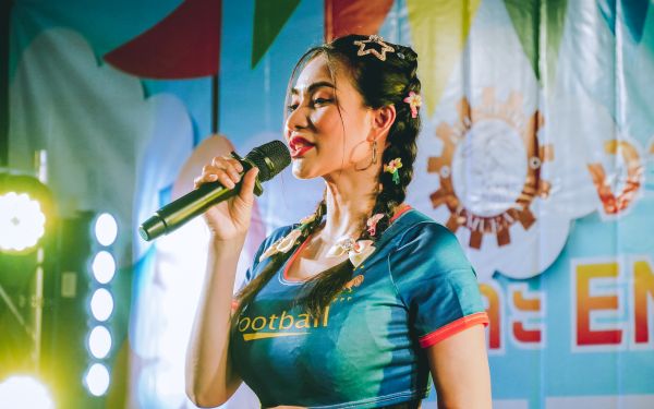 กิจกรรมงานเหล็กตะวันออก และ กิจกรรมรดน้ำดำหัว