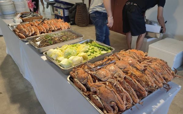 กิจกรรมงานเหล็กตะวันออก และ กิจกรรมรดน้ำดำหัว