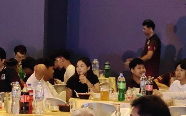 กิจกรรมงานเหล็กตะวันออก และ กิจกรรมรดน้ำดำหัว