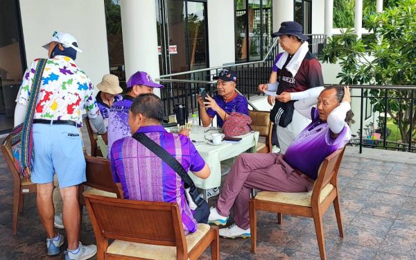 กิจกรรมงานเหล็กตะวันออก และ กิจกรรมรดน้ำดำหัว