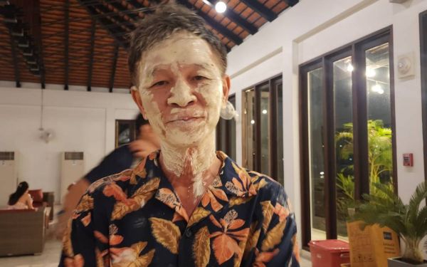 กิจกรรมงานเหล็กตะวันออก และ กิจกรรมรดน้ำดำหัว