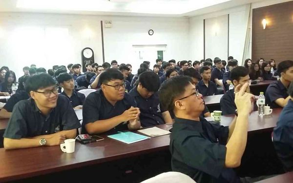 1 มิ.ย. 61 ภาพบรรยากาศการปฐมนิเทศนักศึกษาฝึกงาน ประจำปีการศึกษา 2561