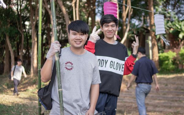 23-11-61 วิศวฯบำเพ็ญ : เก็บกระทง ณ ริมน้ำปิง