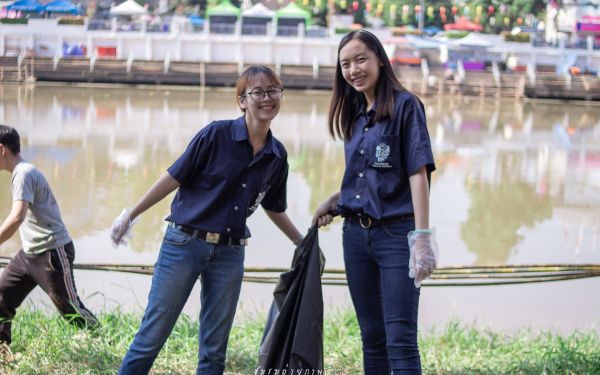 23-11-61 วิศวฯบำเพ็ญ : เก็บกระทง ณ ริมน้ำปิง