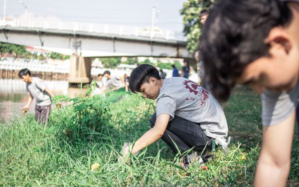 23-11-61 วิศวฯบำเพ็ญ : เก็บกระทง ณ ริมน้ำปิง